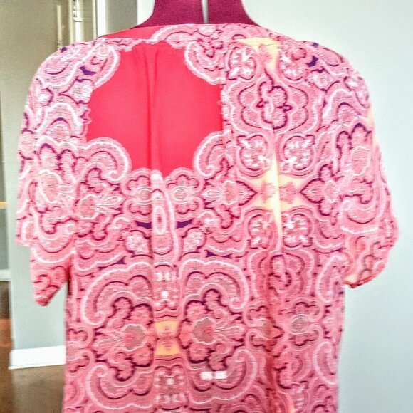 ANA Sheer Coral Paisley Print Short Sleeve Top - Picture 2 of 6